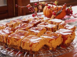 Pumpkin Cheesecake Bars | Curious Cuisiniere