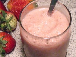 Strawberry Pineapple Smoothie