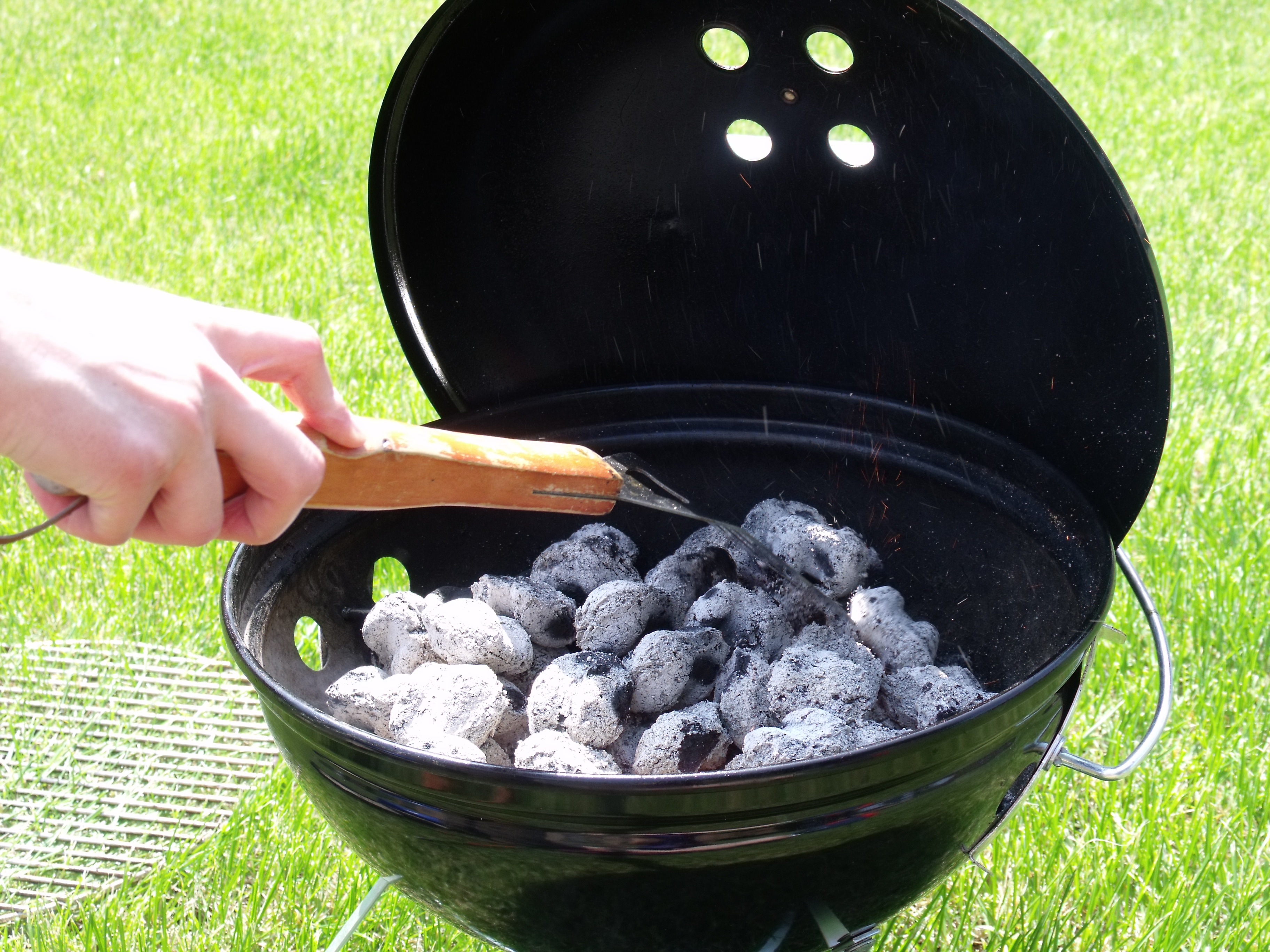 Charcoal Grilling 101 and Balsamic Vegetable Kebabs • Curious Cuisiniere