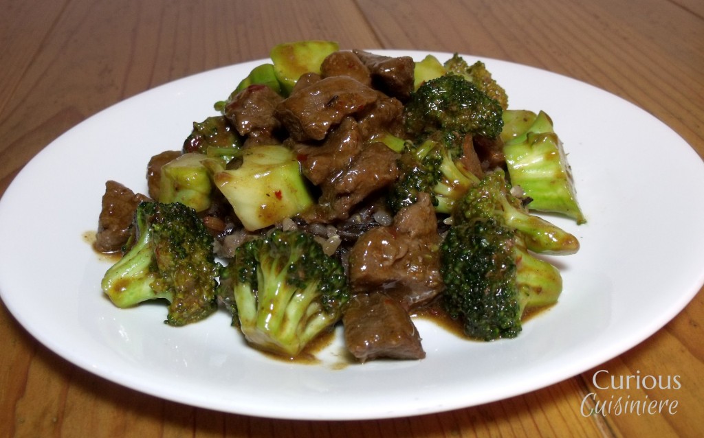 This Venison Stir Fry is a spicy twist on your classic Asian beef and broccoli stir fry using venison and a Thai chili sauce for a bit of a kick. - Curious Cuisiniere