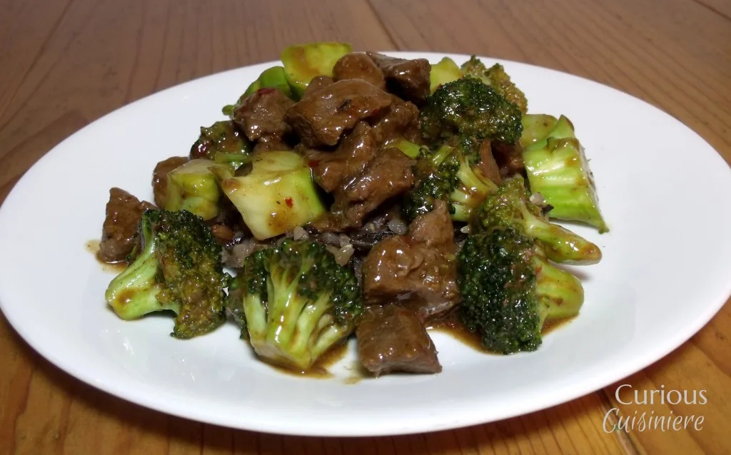 This Venison Stir Fry is a spicy twist on your classic Asian beef and broccoli stir fry using venison and a Thai chili sauce for a bit of a kick. - Curious Cuisiniere