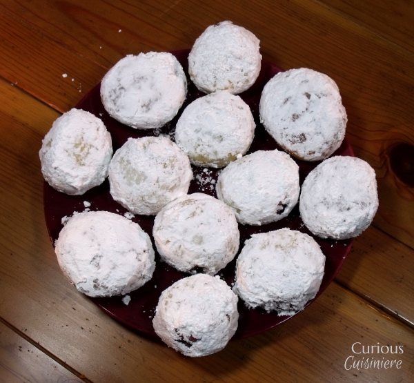 With our Polish Paczki Recipe, it is easy to make soft and airy Polish Donuts at home. And since deep frying can get complicated, our Paczki Recipe is baked, making the Paczki even easier to make and enjoy! | Curious Cuisiniere