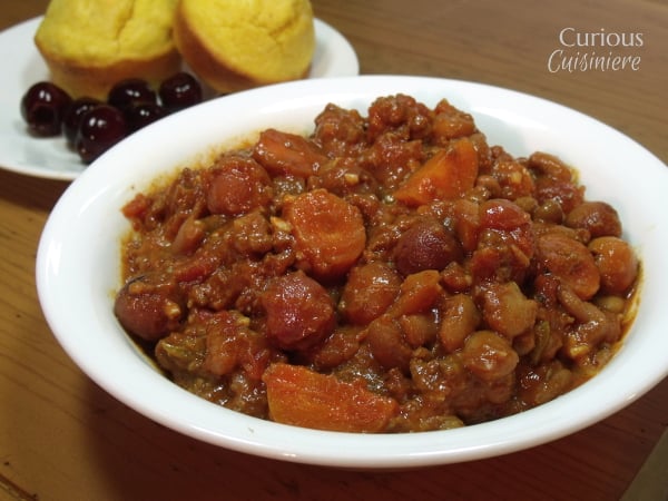 Tart cherries lend their fruity, tart flavors to this hearty beef and bean chili in this Tart Cherry Chili that is lightly sweet and super satisfying. | Curious Cuisiniere