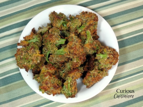 Crispy Broccoli Cheddar Bites from Curious Cuisiniere
