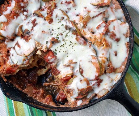 Overhead skillet lasagna with mushrooms.