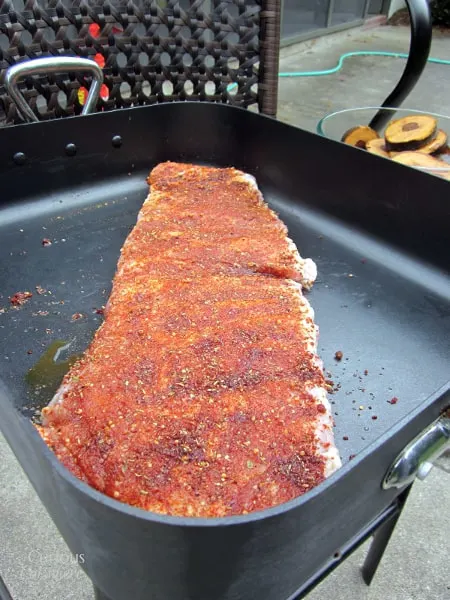 Smoked Spare Ribs from Curious Cuisiniere #summer #recipes #grilling #charcoalsmoking