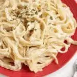 Healthy Pasta Alfredo (Cauliflower Alfredo)