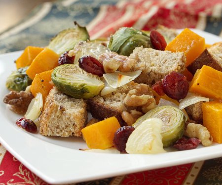 Italian Fall Butternut Squash Panzanella Salad with multi grain bread.