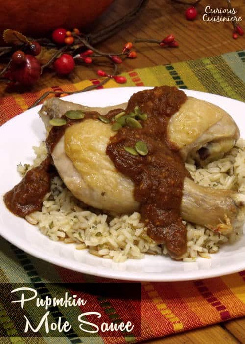 Bring on the fall flavors with this classic Mexican pumpkin mole sauce, perfect with chicken, beef or pork. | www.curiouscuisiniere.com 