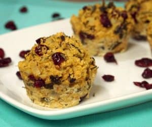 Our Cranberry Cornbread Stuffing Muffins brings the sweet flavors of cranberries and cornbread together with light chipotle smokiness.  | www.CuriousCuisiniere.com