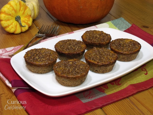 Lightened Up Mini Pumpkin Pies from Curious Cuisiniere #thanksgiving #holidaybaking