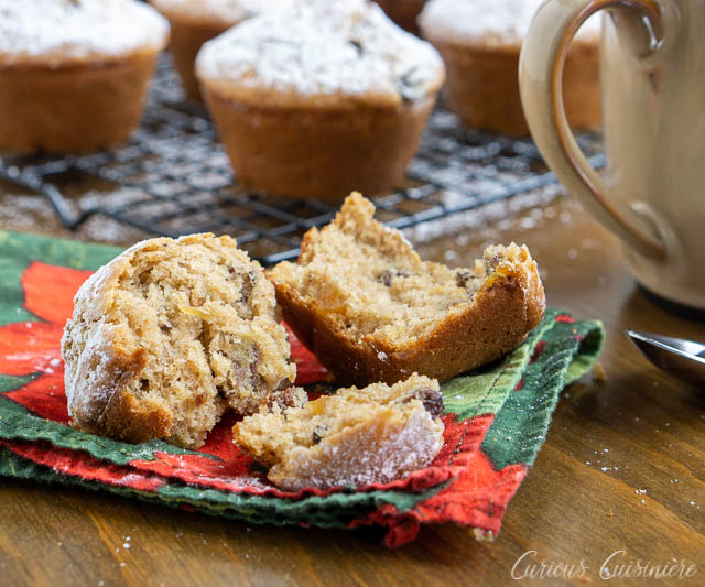 Mincemeat Muffin (Christmas Muffin) with Coffee