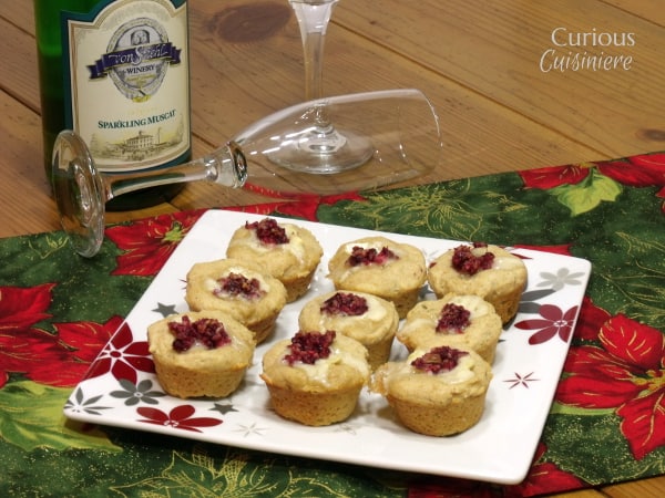 Cranberry Brie Biscuit Bites from Curious Cuisiniere #winePW #holiday #appetizer