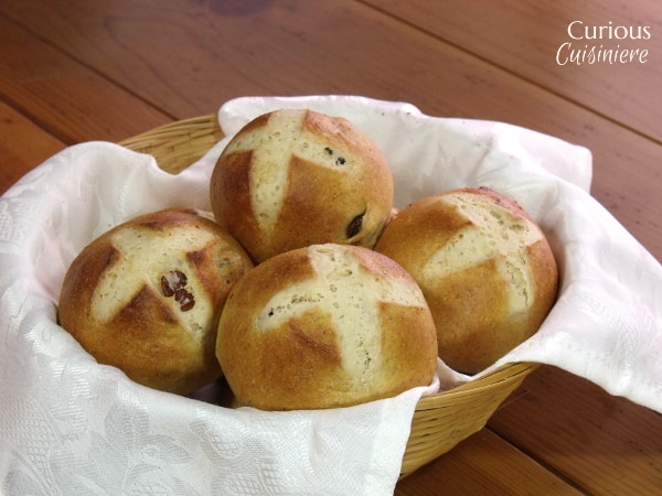 Hot Cross Buns with Curious Cuisiniere