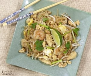 These quick and easy stir fried noodles are bursting with shrimp, chicken, bean sprouts, and eggs.