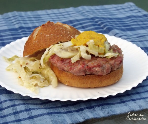 The flavor of the brat, the comfort of a burger. Perfect for your tailgate or any cookout! | www.curiouscuisiniere.com