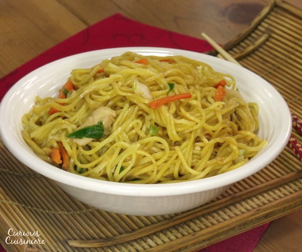 This recipe for Chicken Chow Mein, or Chinese stir-fried noodles, is an easy dish to make at home. And it tastes better that takeout! | www.curiouscuisiniere.com