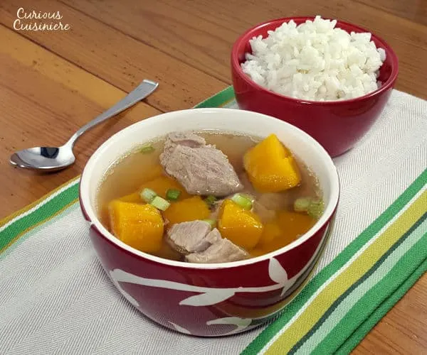 For such a simple soup, this recipe for Vietnamese Pumpkin Soup with Pork packs a whole lot of comforting fall favor. | www.curiouscuisiniere.com