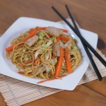 Yakisoba (Japanese Stir Fried Noodles) #SundaySupper