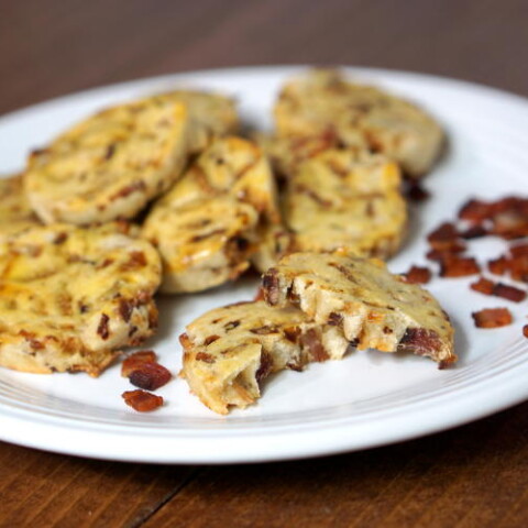 Speck Plätzchen (German Bacon Cookies)-image
