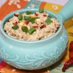 Morning oats don't have to be sweet, this Spicy Thai Peanut Savory Oatmeal Bowl brings savory Thai peanut flavors and a hint of spice together for a fun way to kick start your day. | www.CuriousCuisiniere.com