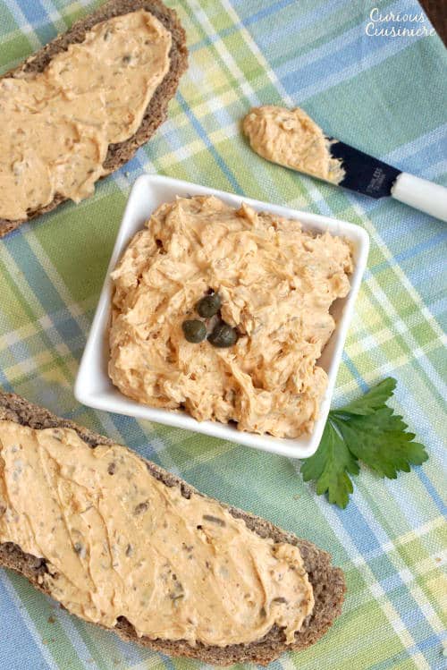 Bring a touch of Hungary to your next appetizer spread with Liptauer, a seriously addicting, paprika-infused cheese spread. It's perfect for game day! | www.CuriousCuisiniere.com