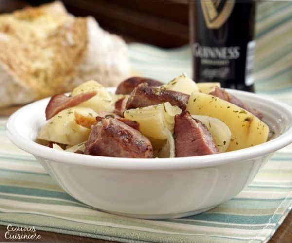 Slow cooker Dublin coddle recipe with sausage, bacon, sausage and potatoes. 