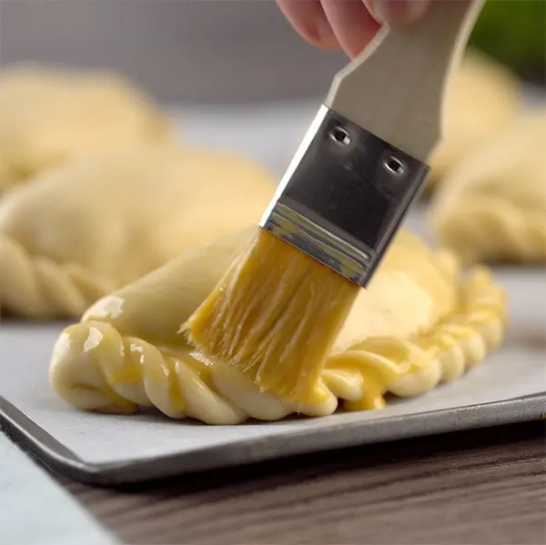 Egg wash for empanadas