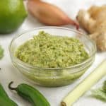 Homemade Thai Green Curry Paste is an easy way to give your Thai curry incredible flavor. | www.CuriousCuisiniere.com