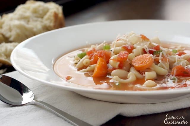 Pasta con Spinaci e Fagioli (Pasta with Spinach and Beans)