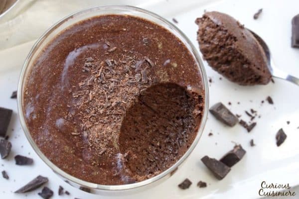 Mousse Au Chocolat (Easy French Chocolate Mousse) • Curious Cuisiniere