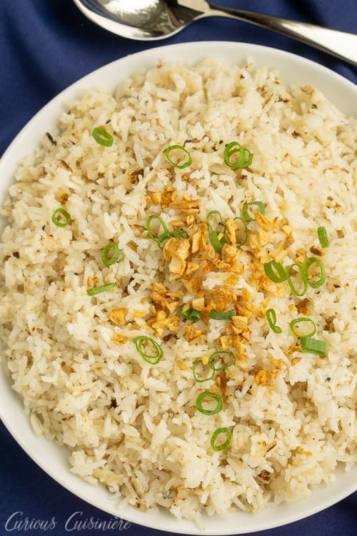 Sinangag (Filipino Garlic Fried Rice)