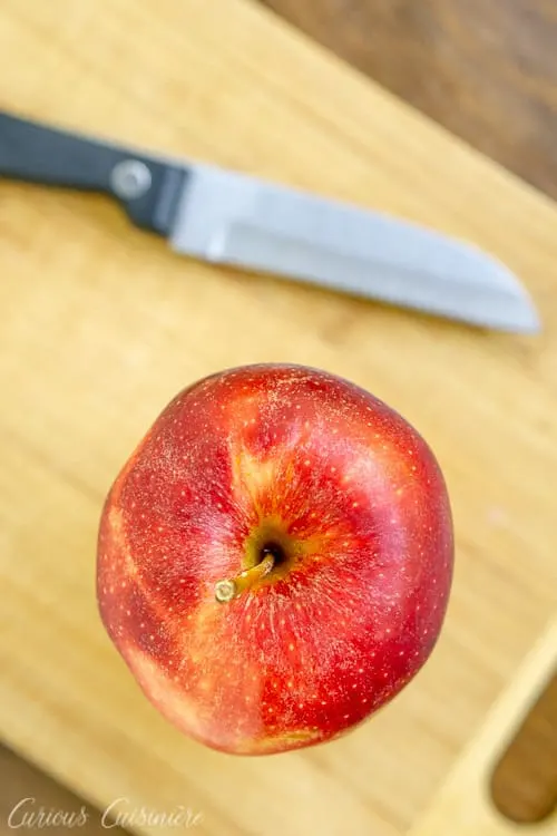 Apples are used in many different ways around the world. If you're looking for a unique recipe to make with apples, why not try a cultural recipe? | www.CuriousCuisiniere.com 