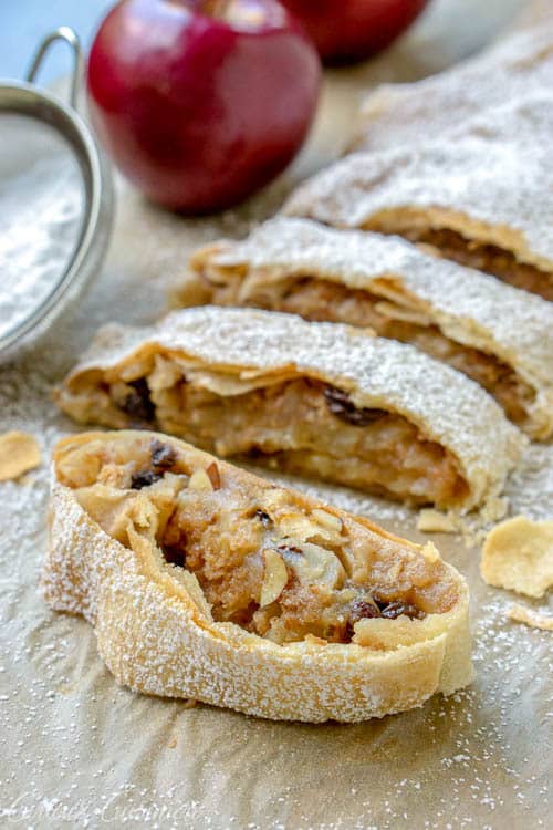 Wiener Apfelstrudel (Viennese Apple Strudel) • Curious Cuisiniere
