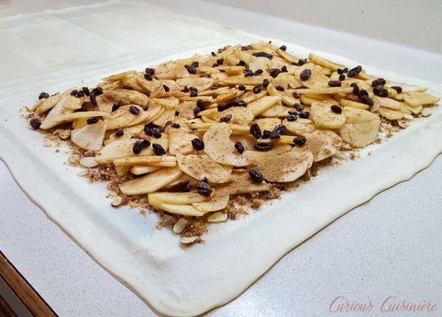 Filling German Apfelstrudel Apple Strudel | Curious Cuisiniere