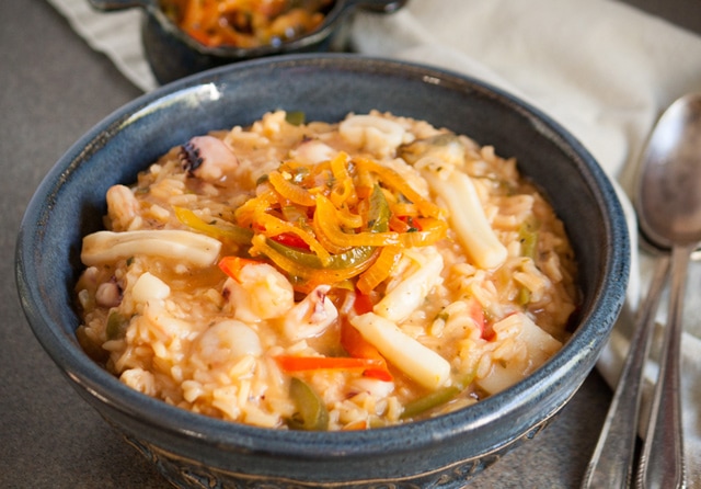 Guacho de Mariscos (Panamanian Seafood Stew)