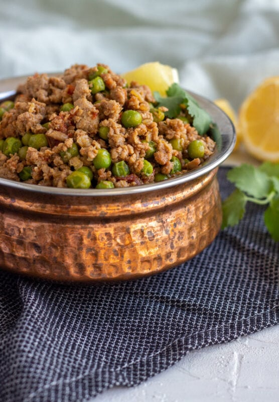 Keema Matar (Curry de Carne Molida Paquistaní con Guisantes)