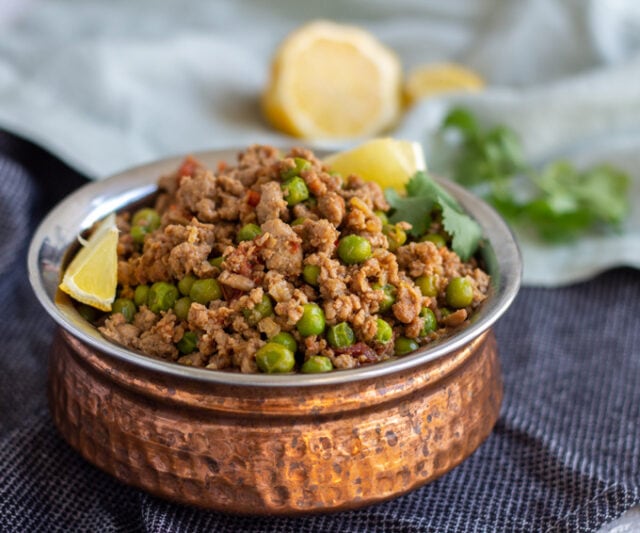 Keema Matar (Curry de carne de vită pakistaneză cu mazăre)