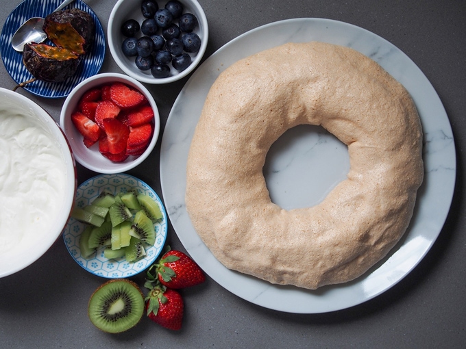 Holiday Pavlova Wreath before topping