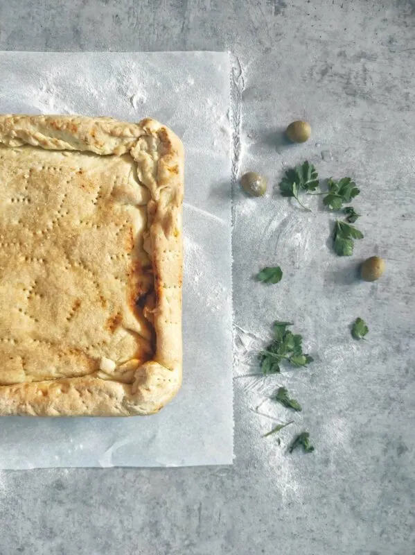 Croatian bread - Komiška Pogača - with olives and parsley