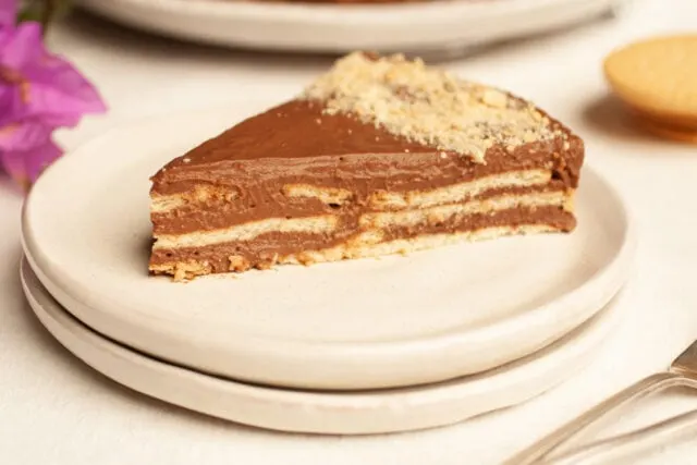 Venezuelan Chocolate Marquesa layered pudding no bake dessert