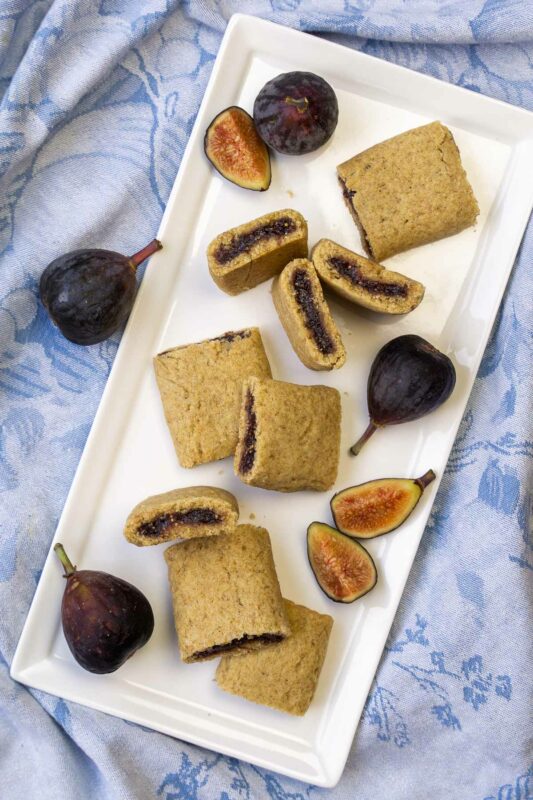Fig Newton Cookies with Fresh Figs