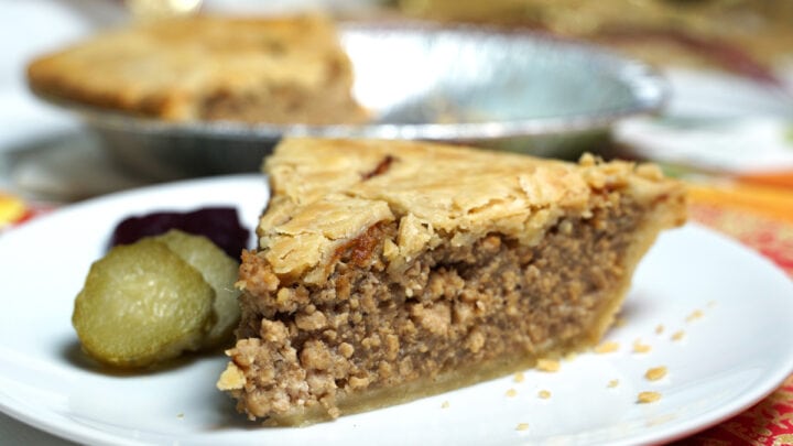 Tourtiere (French Canadian Meat Pie) • Little Nomads Recipes