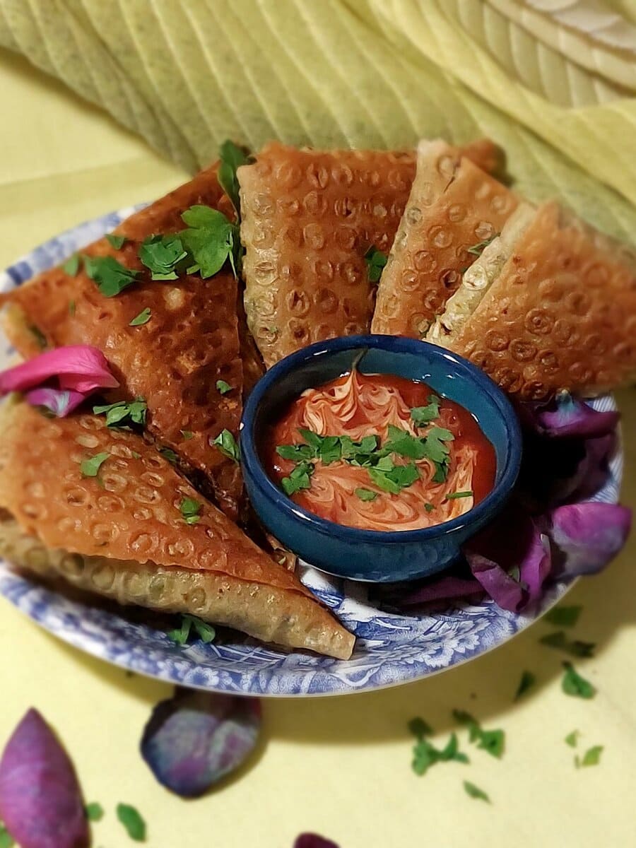 Sambousé (Iranian Vegan Vegetable Turnovers) • Curious Cuisiniere
