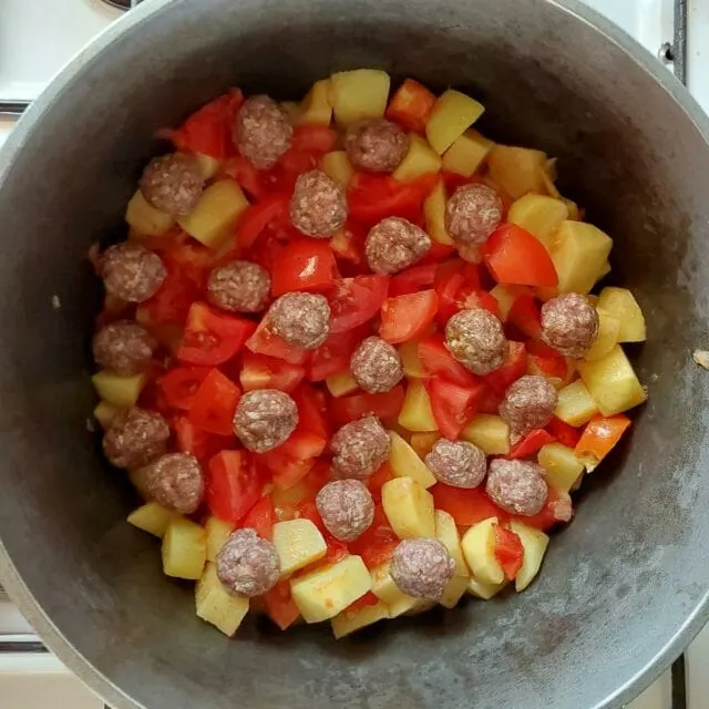 Abgoosht (Iranian Meat and Potato Stew) with meatballs before cooking
