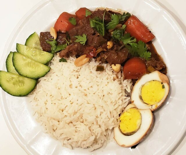 Thai Massaman Curry with potatoes or green beans