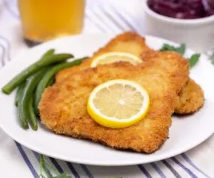 Schweineschnitzel (German Pork Schnitzel) with green beans